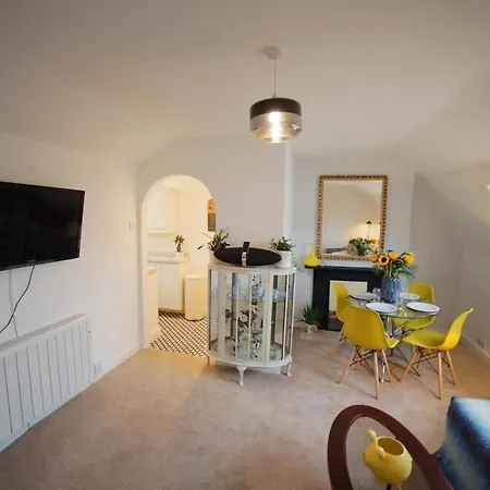 Apartment Chic One Bed In Clifton